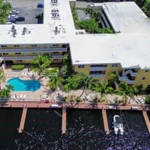 203-815 Middle River Dr, Fort Lauderdale, FL, 33304-3554 | Card Image