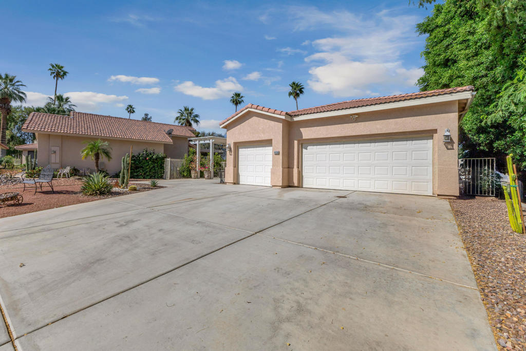 Residential in Indio 3