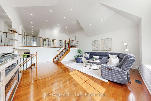 1681 Yardley St, Oshawa, ON, L1K0B4 | Card Image