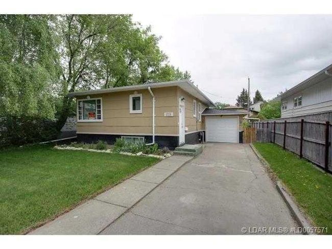 1119 17 A Street S, Home with 4 bedrooms, 2 bathrooms and 3 parking in Lethbridge AB | Image 1