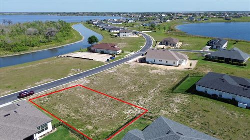 404 Adams View Ln, AUBURNDALE, FL, 33823-6710 | Card Image