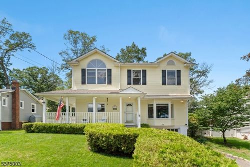 106 Chincopee Ave, Hopatcong, NJ, 07843-1602 | Card Image