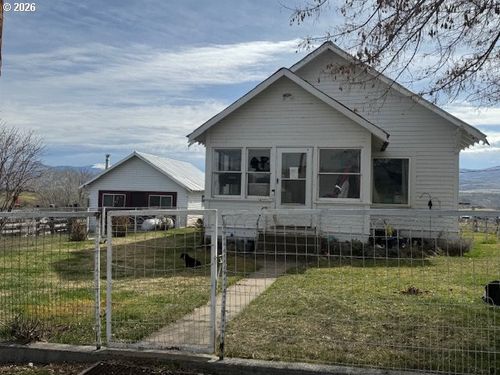 38901 Highway 86, Richland, OR, 97870-6704 | Card Image