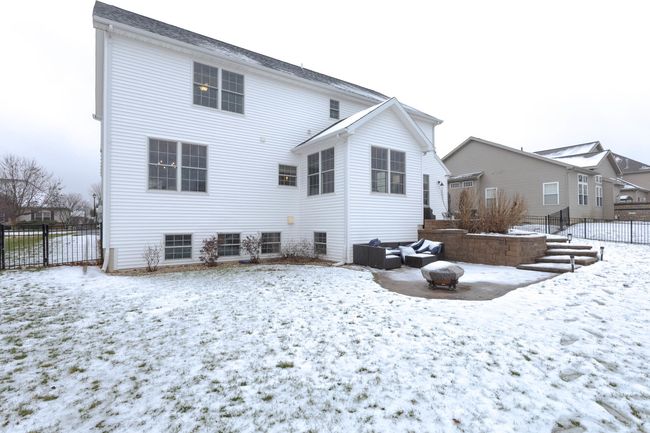 2812 Vrooman Ct, House other with 4 bedrooms, 4 bathrooms and 3 parking in Bloomington IL | Image 43