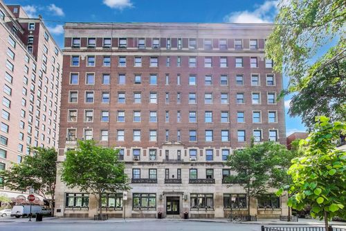 3b-1255 N State Pkwy, Chicago, IL, 60610-2252 | Card Image