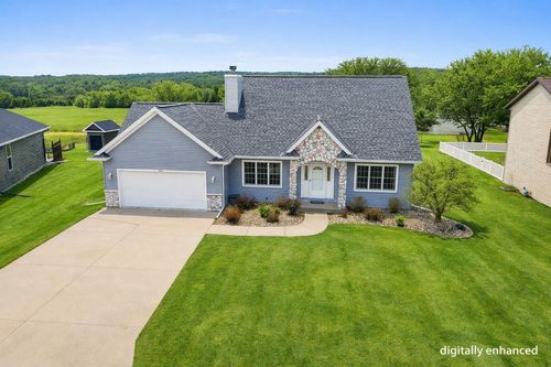 210 Kettle Ridge Circle, Glenbeulah, WI, 53023 | Card Image