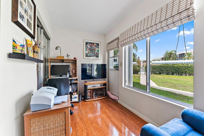 APT-111 - 3186 Via Poinciana, Condo with 2 bedrooms, 2 bathrooms and null parking in Lake Worth FL | Image 8