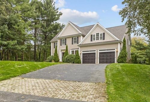 3 Trappers Path, Lakeville, MA, 02347-3610 | Card Image