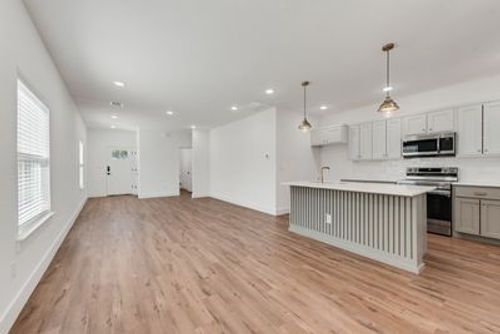 202 Pine Street, Bonham, TX, 75418 | Card Image