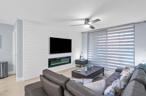 107-140 Yacht Club Way, Hypoluxo, FL, 33462-6021 | Card Image