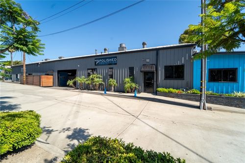 2637 Saint Louis Ave, Signal Hill, CA, 90755-2023 | Card Image
