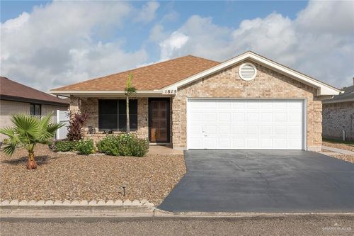 1815 Wilson St, Mission, TX, 78572-8933 | Card Image