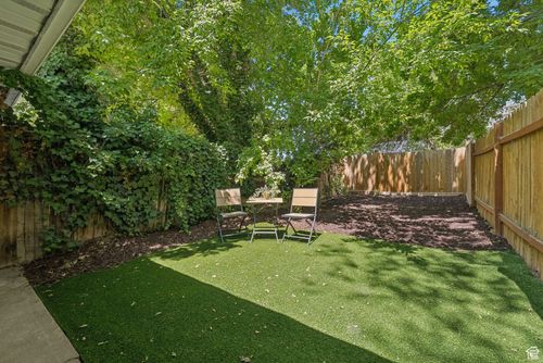 2065 3335, Salt Lake City, UT, 84109-2636 | Card Image