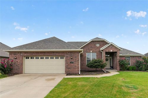1362 Shook Dr, Cave Springs, AR, 72718-8804 | Card Image
