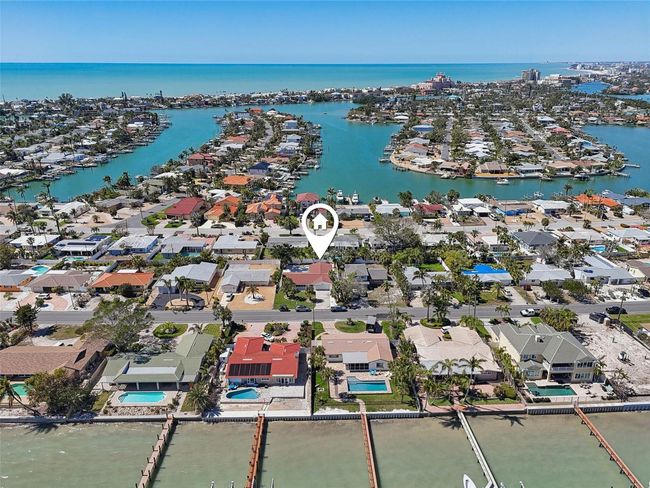 2650 E Vina Del Mar Blvd, House other with 4 bedrooms, 2 bathrooms and null parking in ST PETE BEACH FL | Image 42