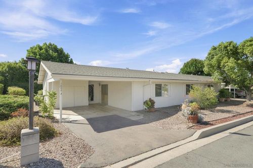 a-1888 Fairway Park, Escondido, CA, 92026 | Card Image