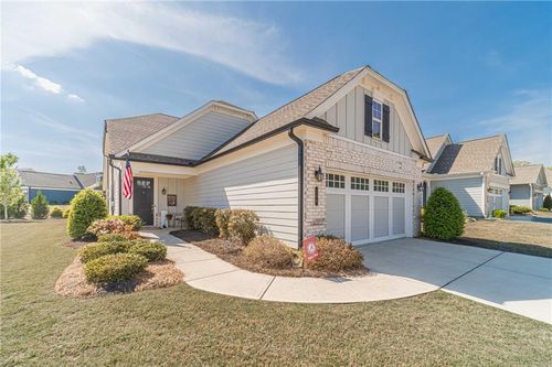 196 Chatuge Dr, Hoschton, GA, 30548-4180 | Card Image