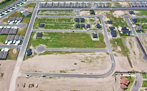12723 N 37th Ln, Edinburg, TX, 78541-5564 | Card Image