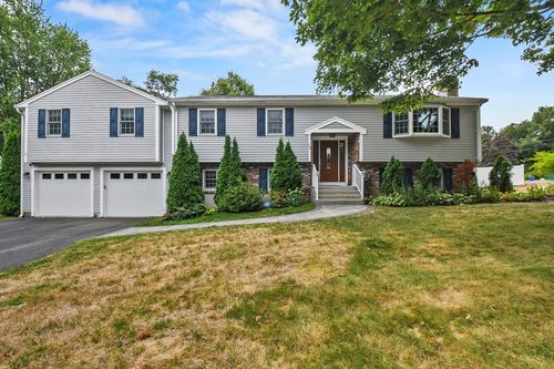 15 Sheridan Cir, Attleboro, MA, 02703-5315 | Card Image
