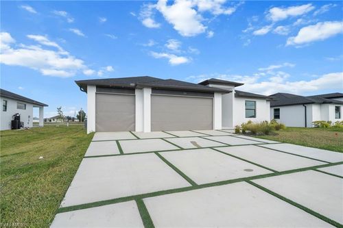 325 Ne 15th Ter, Cape Coral, FL, 33909-1239 | Card Image