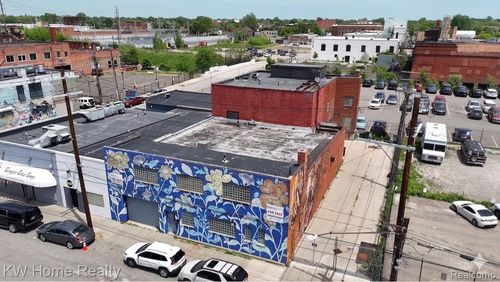 2628 Orleans St, Detroit, MI, 48207-4507 | Card Image