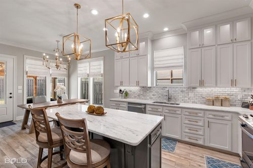 438 Stacey Ln, Bossier City, LA, 71111-2190 | Card Image