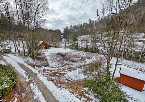 Lot 3 Riverview Dr, Robbinsville, NC, 28771-9747 | Card Image