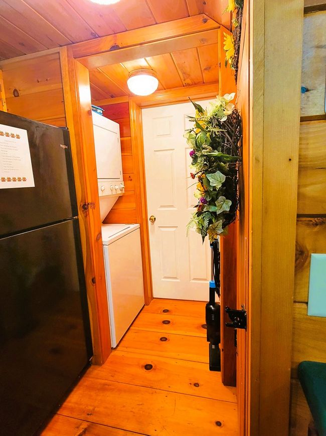 140 Treehouse Trl, Home with 2 bedrooms, 2 bathrooms and null parking in Murphy NC | Image 13