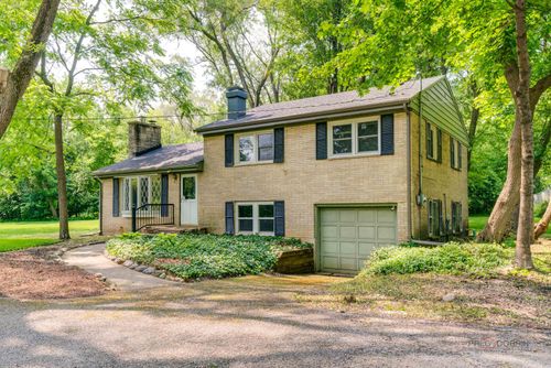 114 Brookside Ct, Libertyville, IL, 60048-1019 | Card Image