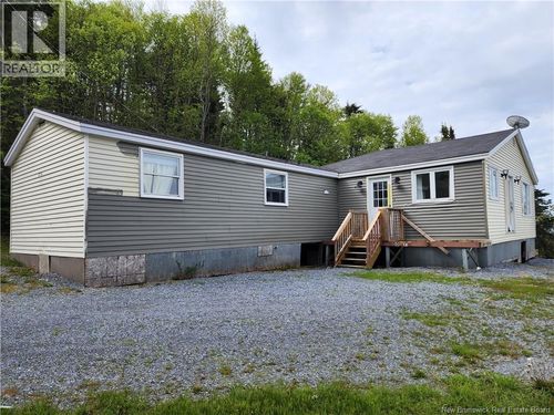 3276 Red Head Rd, Mispec, NB, E2J4W7 | Card Image
