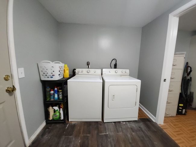 1610 Dupont Dr, House other with 3 bedrooms, 2 bathrooms and null parking in Orange TX | Image 7
