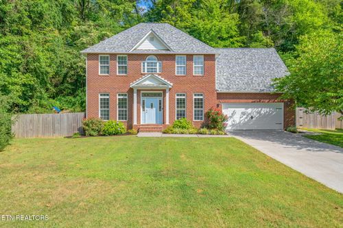 104 Nantucket Way, Oak Ridge, TN, 37830-8136 | Card Image