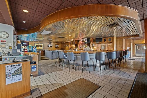 2801 30th Ave, Kenosha, WI, 53144-1613 | Card Image