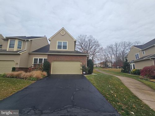 223 Pinecrest Ln, LANSDALE, PA, 19446-1476 | Card Image