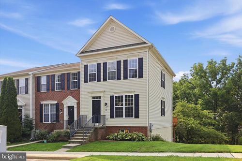 525 Ellison Ct, FREDERICK, MD, 21703-6111 | Card Image