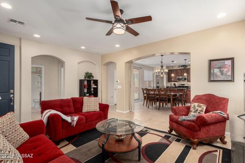 13985 E Cheavront Loop, Vail, AZ, 85641 | Card Image