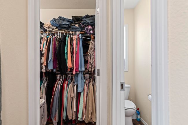 Primary Closet | Image 35