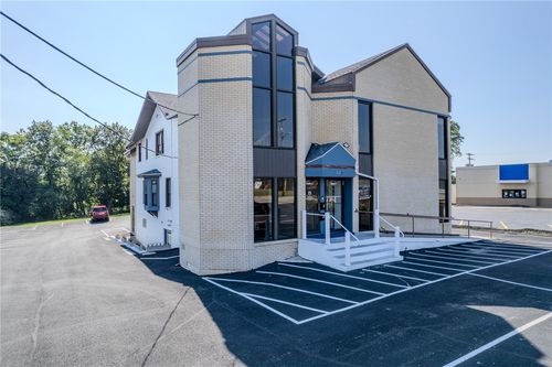 ste-100-2120 Freeport Rd, New Kensington, PA, 15068-4844 | Card Image