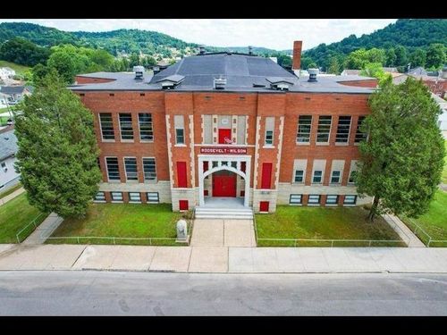 116 Pennsylvania Ave, Nutter Fort, WV, 26301-4516 | Card Image