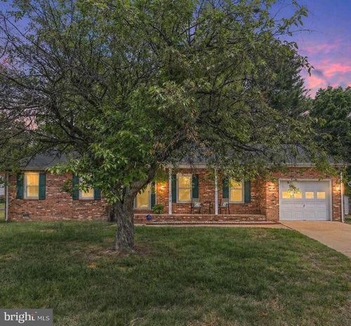 619 Shamrock Dr, FREDERICKSBURG, VA, 22407-6574 | Card Image