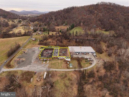 b-3-113 Aileen Rd, FLINT HILL, VA, 22627-1801 | Card Image