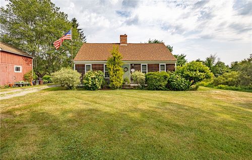 93 Moosup Valley Rd, Foster, RI, 02825-1240 | Card Image