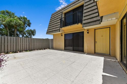 122 1st Way, West Palm Beach, FL, 33407-6602 | Card Image