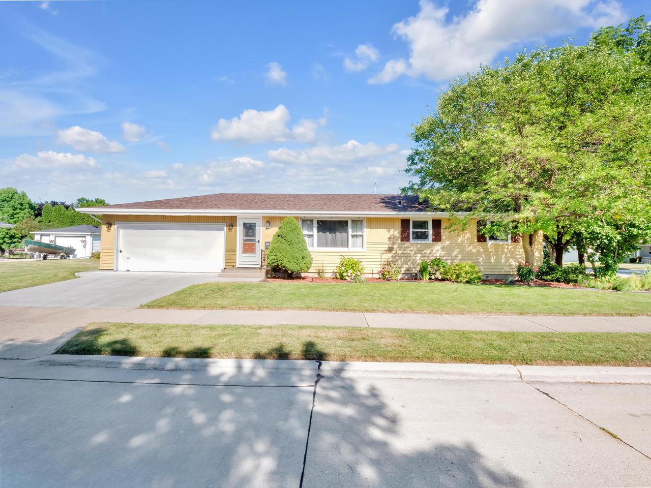 15th St, Sheboygan, WI 53081
