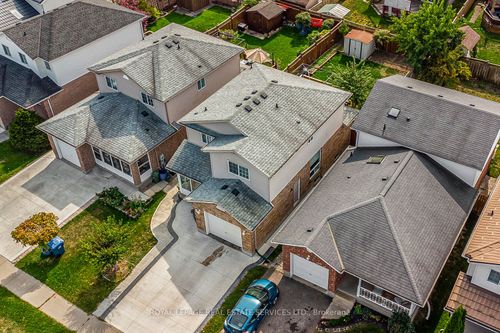 59 Deerpath Dr, Guelph, ON, N1K1V1 | Card Image