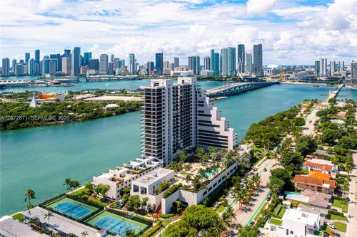 301303-1000 Venetian Way, Miami, FL, 33139 | Card Image