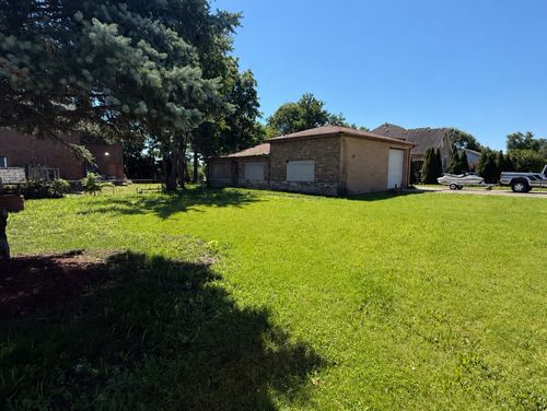 4N481 9th Avenue, Addison, IL, 60101 | Card Image