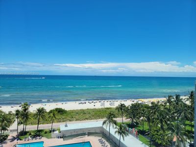 605 - 6345 Collins Ave, Condo with 0 bedrooms, 1 bathrooms and null parking in Miami Beach FL | Image 1