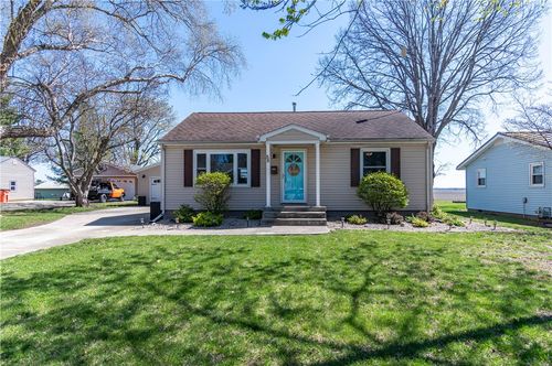 58 Pifers Ln, Sullivan, IL, 61951-1657 | Card Image