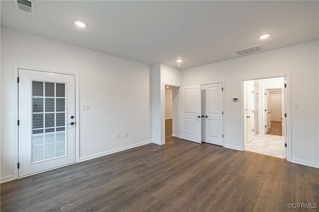 Photo from Boone Homes Gallery; photo of similar home, not home for sale; upgrades shown | Image 14
